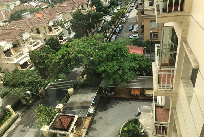 Bán căn hộ G03 Ciputra, Ban công Tây Bắc, Cửa chính hướng Đông Nam 7
