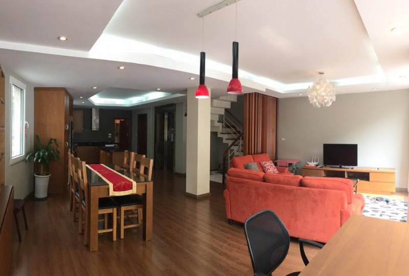 Bán nhà riêng mặt hồ Tây, đường Vệ Hồ, Lạc Long Quân, Quận Tây Hồ, Hà Nội 11