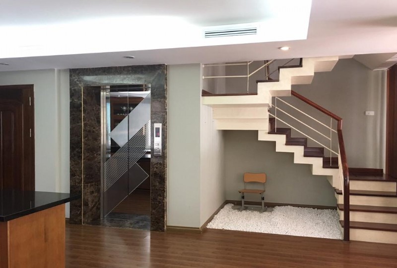 Bán nhà riêng mặt hồ Tây, đường Vệ Hồ, Lạc Long Quân, Quận Tây Hồ, Hà Nội 12