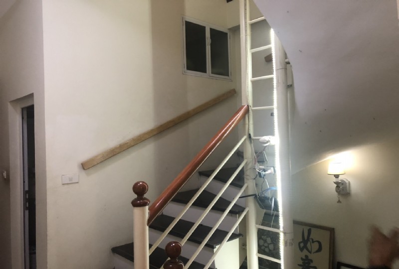 BÁN NHÀ RIÊNG NGÕ 76 AN DƯƠNG Ở LUÔN, GIÁ 5,3 TỶ 8