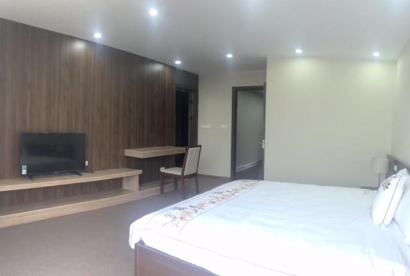 Cho thuê Tòa nhà căn hộ mặt đường Tô Ngọc Vân, view hồ tây 11