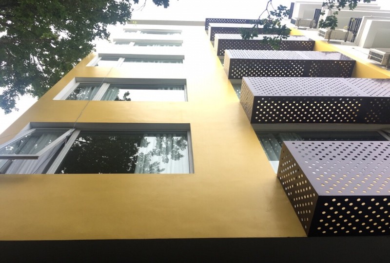 Cho thuê Tòa nhà căn hộ mặt đường Tô Ngọc Vân, view hồ tây 1