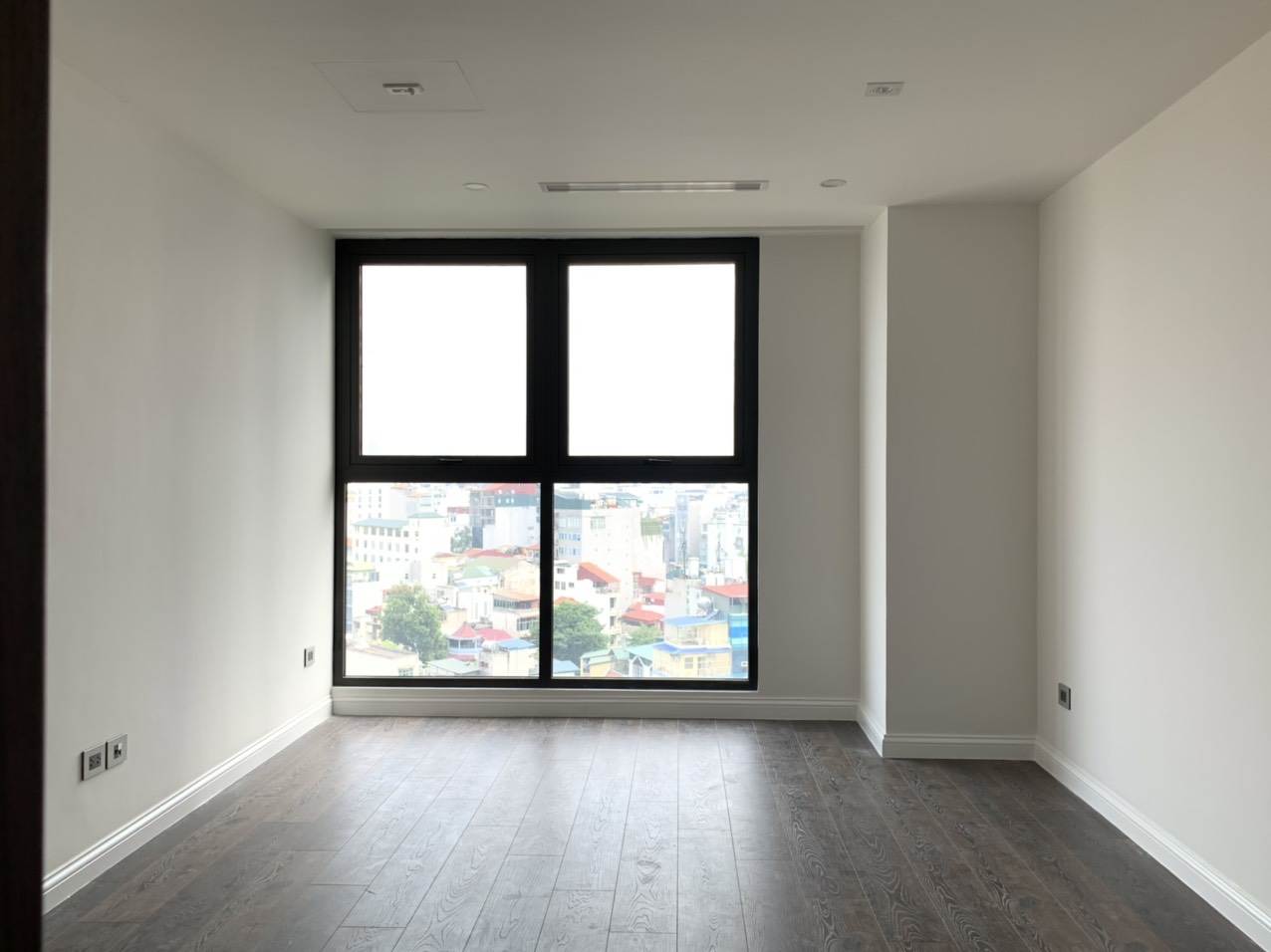 CHUNG CƯ HDI TOWER 55 LÊ ĐẠI HÀNH 8
