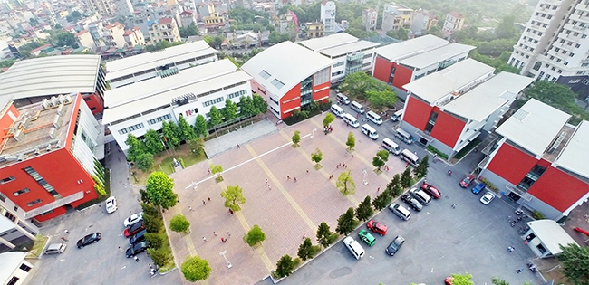 Trường Academy